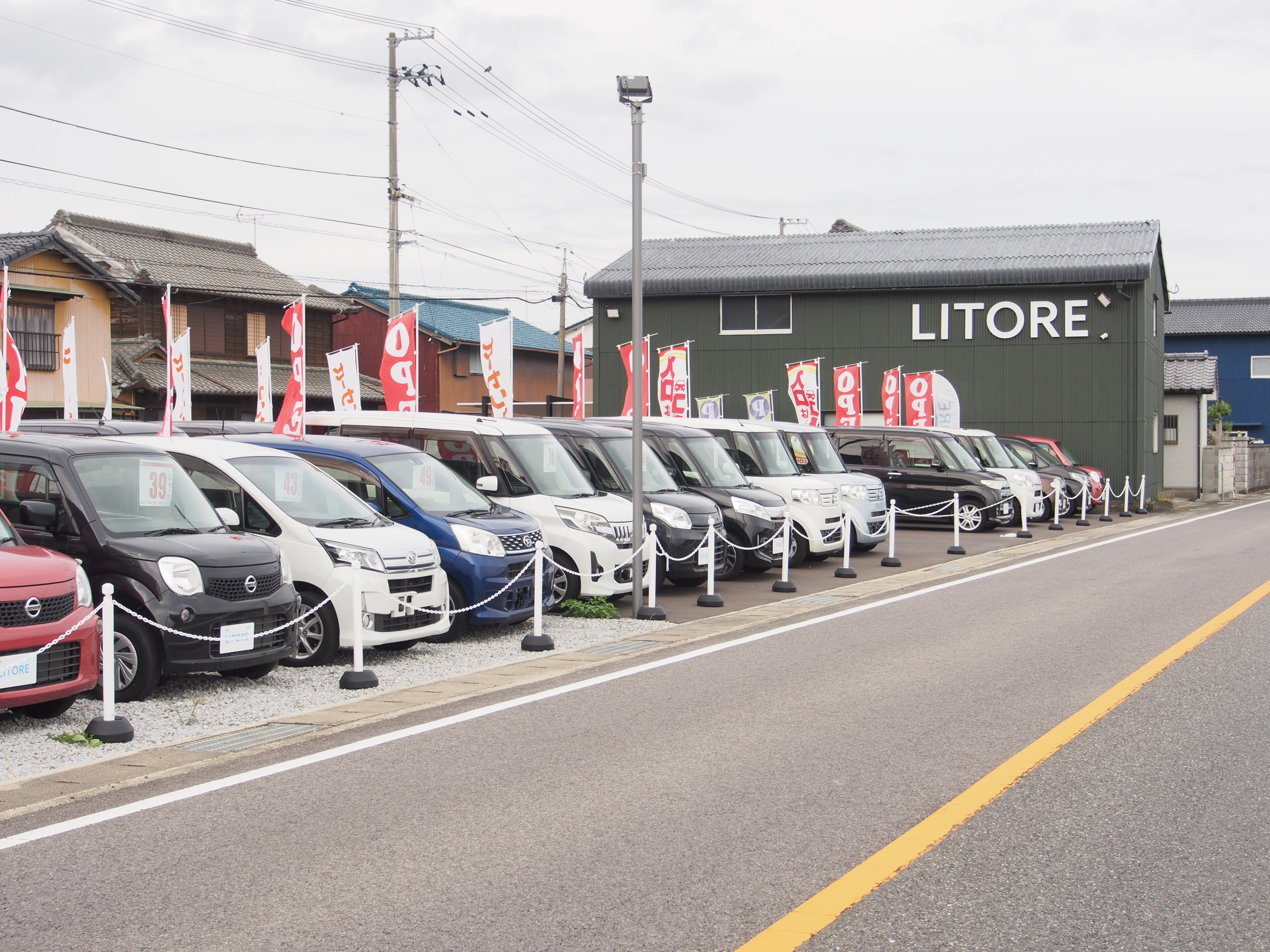 東かがわ市に軽自動車中心の「LITORE」がオープン！